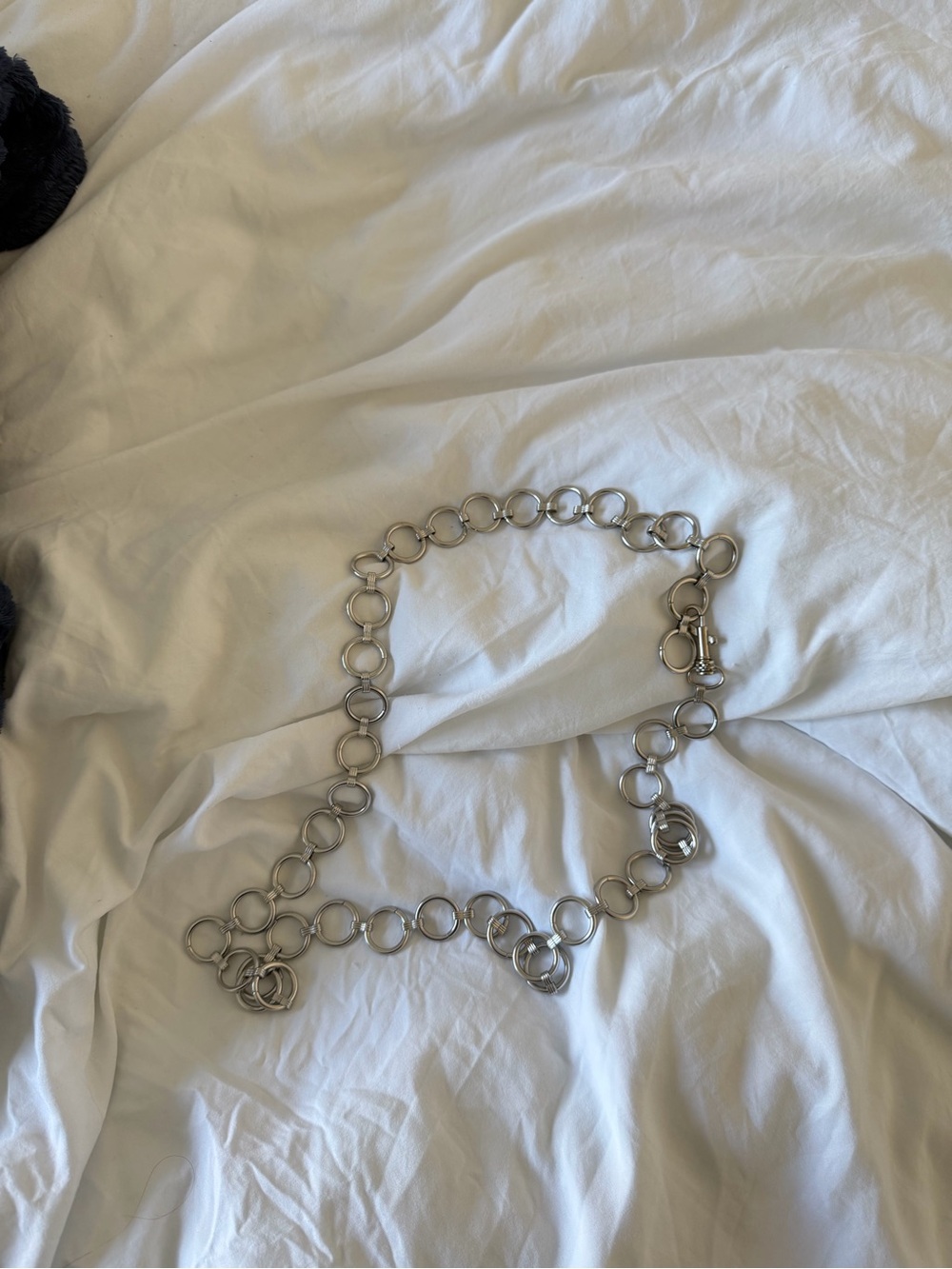 Brandy Melville Silver Chain Belt